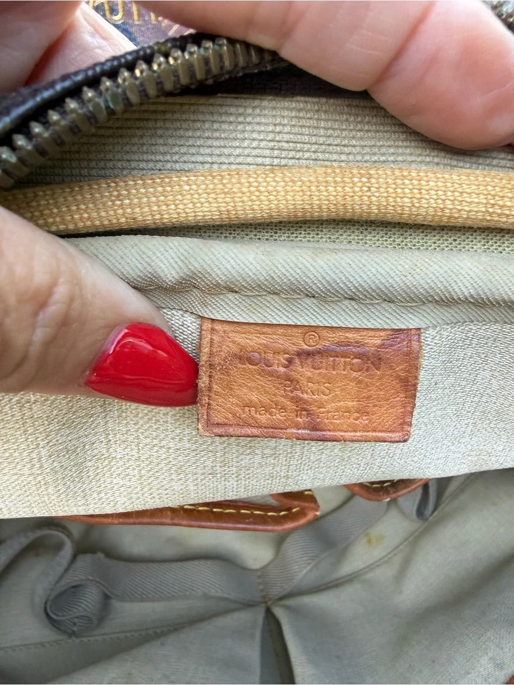 Louis Vuitton vintage Brown toiletry travel  Deauville bag with Vachetta trim